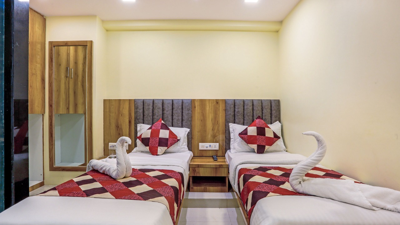 Photo of Bedroom in Bandra East