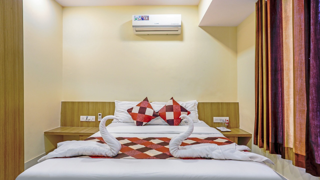 Photo of Bedroom in Bandra East