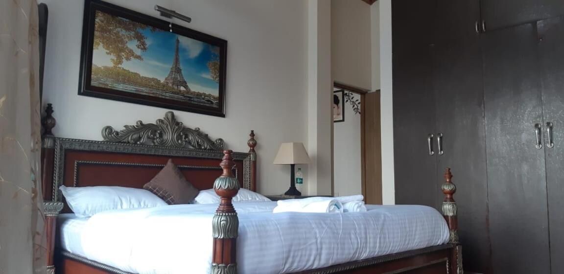 Photo of Bedroom in Majkhali