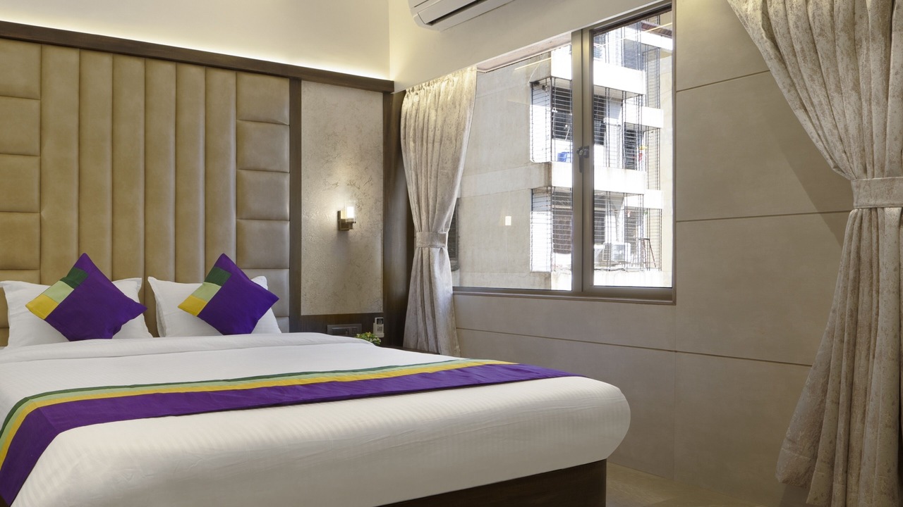 Photo of Bedroom in Kandiwali West