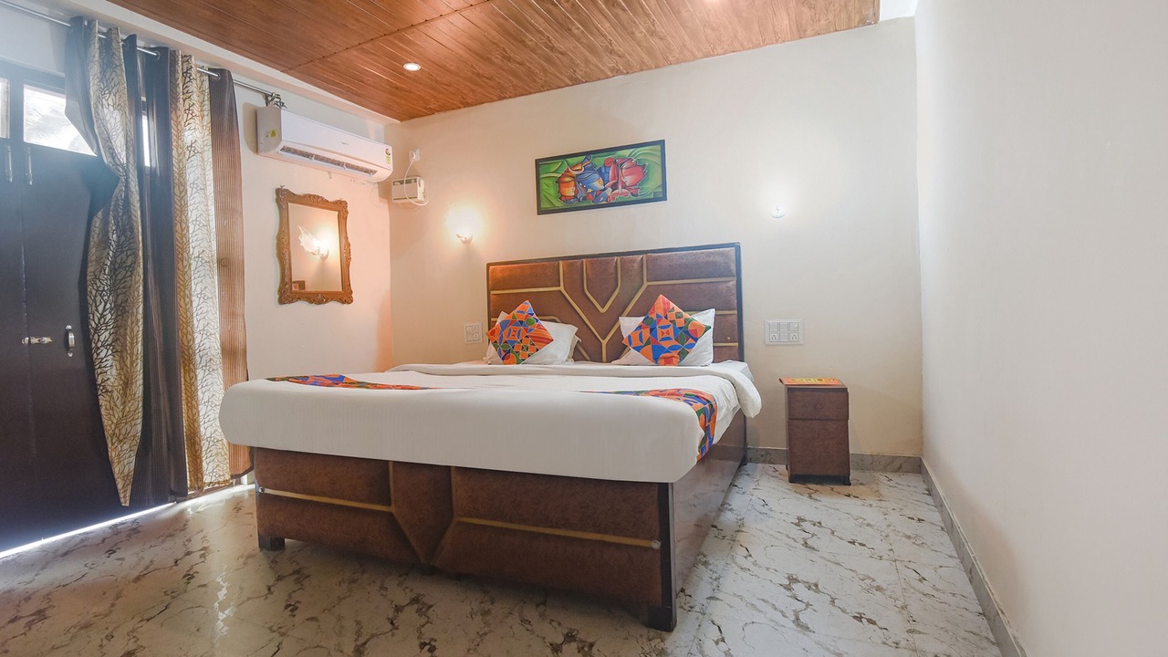 Photo of Bedroom in Candolim