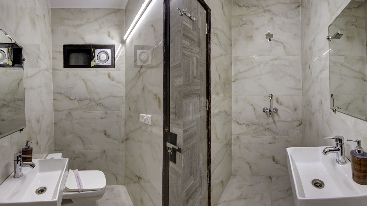Photo of Bathroom in Paharganj