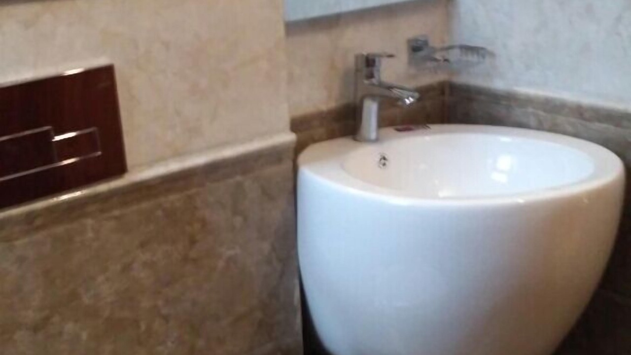 Photo of Bathroom in Ooty