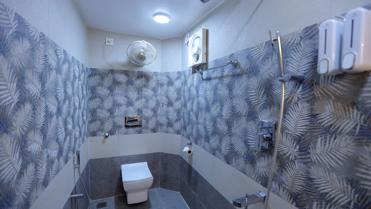 Photo of Bathroom in White Town