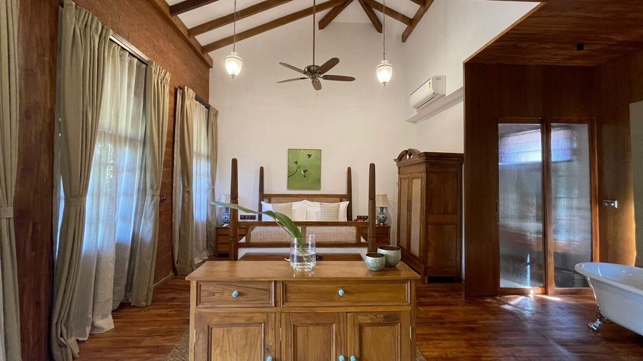 Photo of Bedroom in Velsao