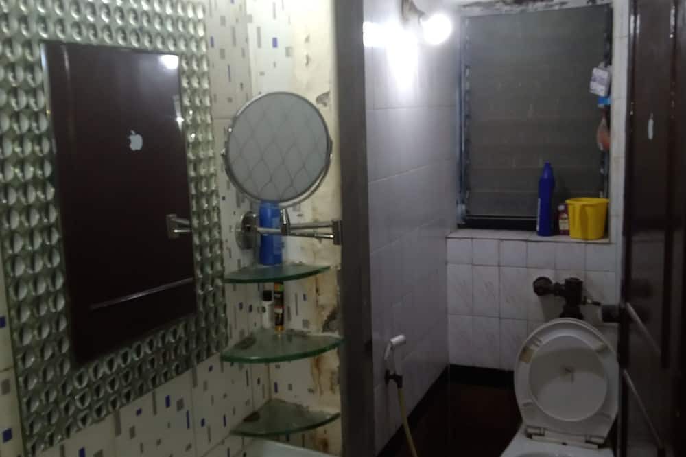 Photo of Bathroom in Jogeshwari West