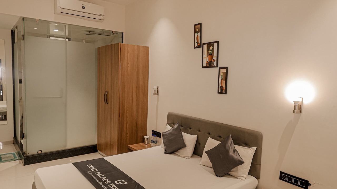 Photo of Bedroom in Surat