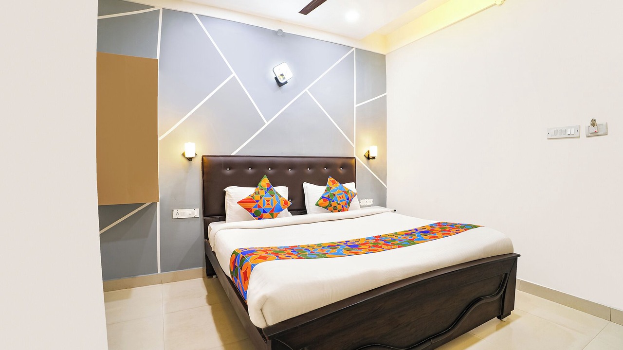 Photo of Bedroom in Royapettah