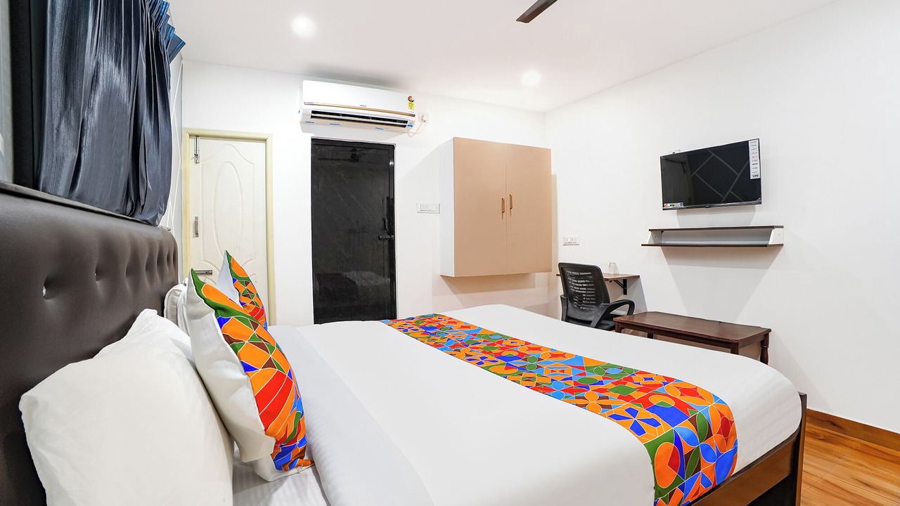 Photo of Bedroom in Royapettah
