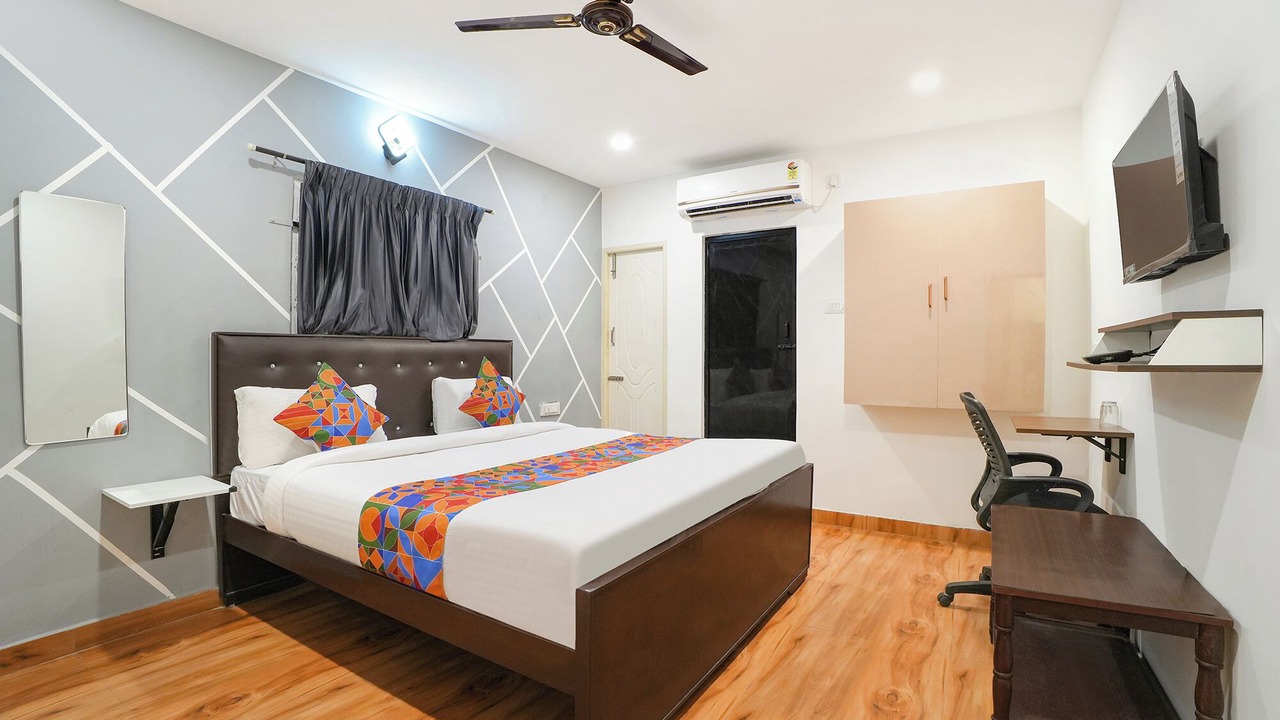 Photo of Bedroom in Royapettah