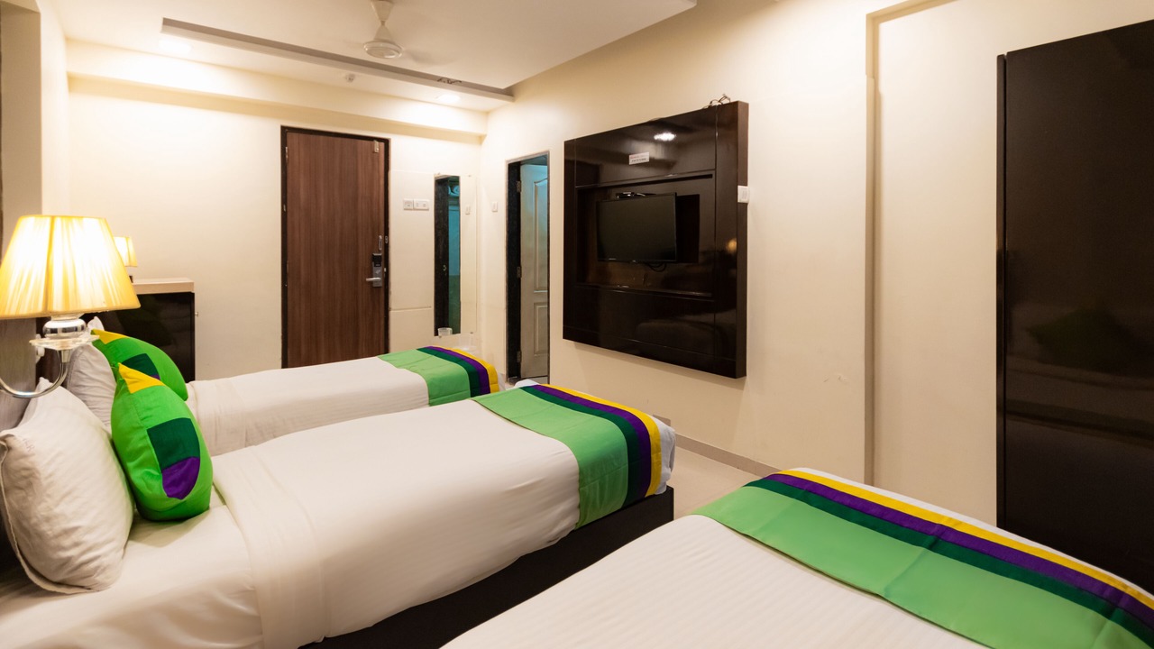 Photo of Bedroom in Jogeshwari West