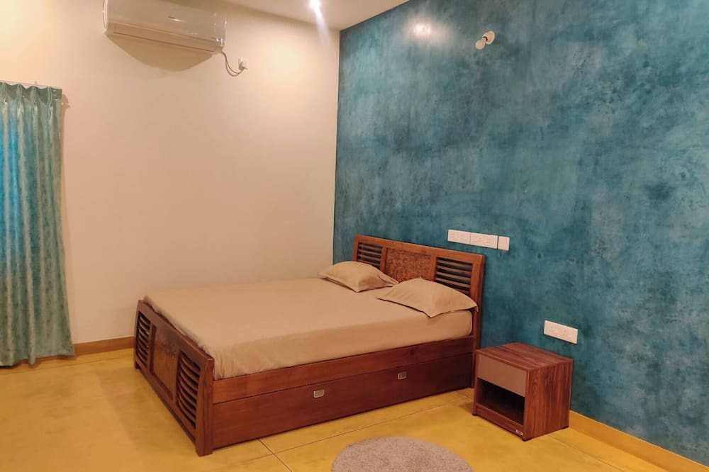 Photo of Bedroom in Pondicherry Beach