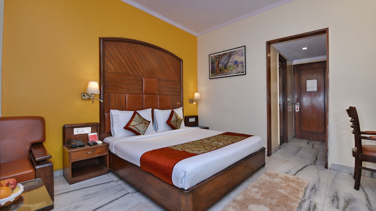 Photo of Bedroom in Jangpura