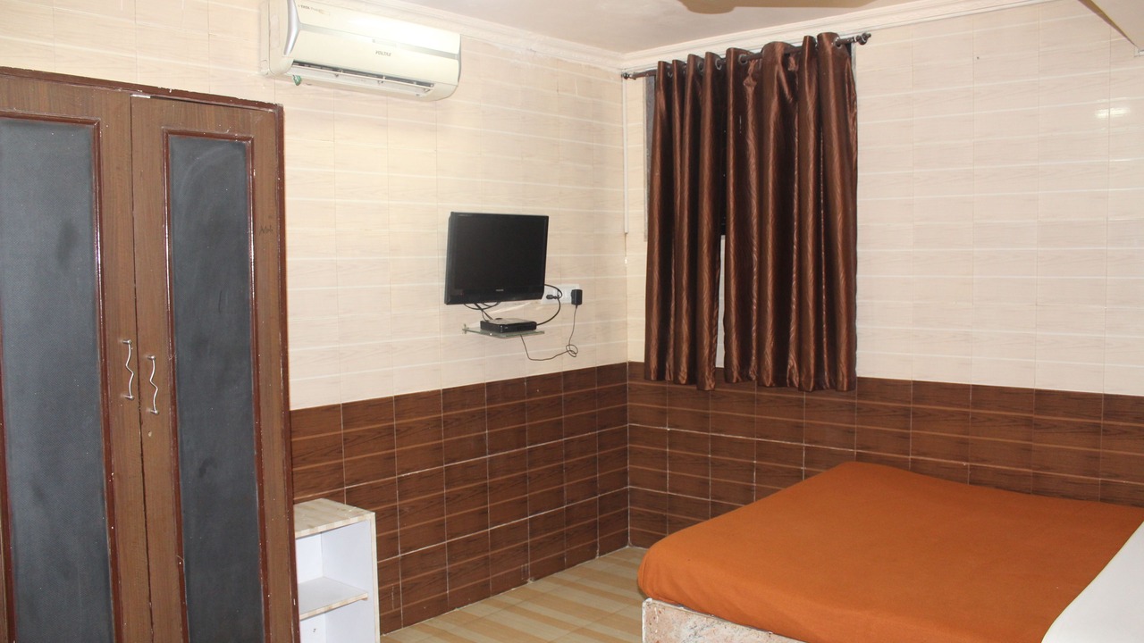 Photo of Bedroom in Airport Area