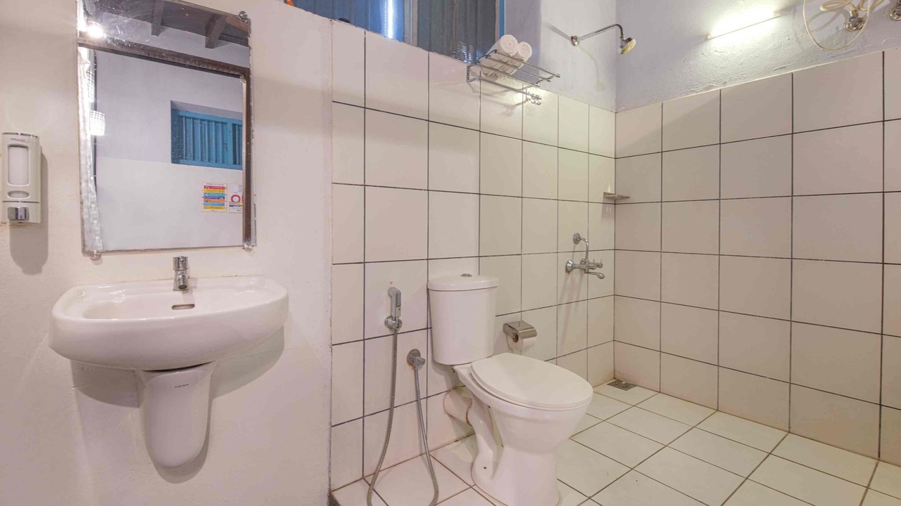 Photo of Bathroom in Sea View Ward