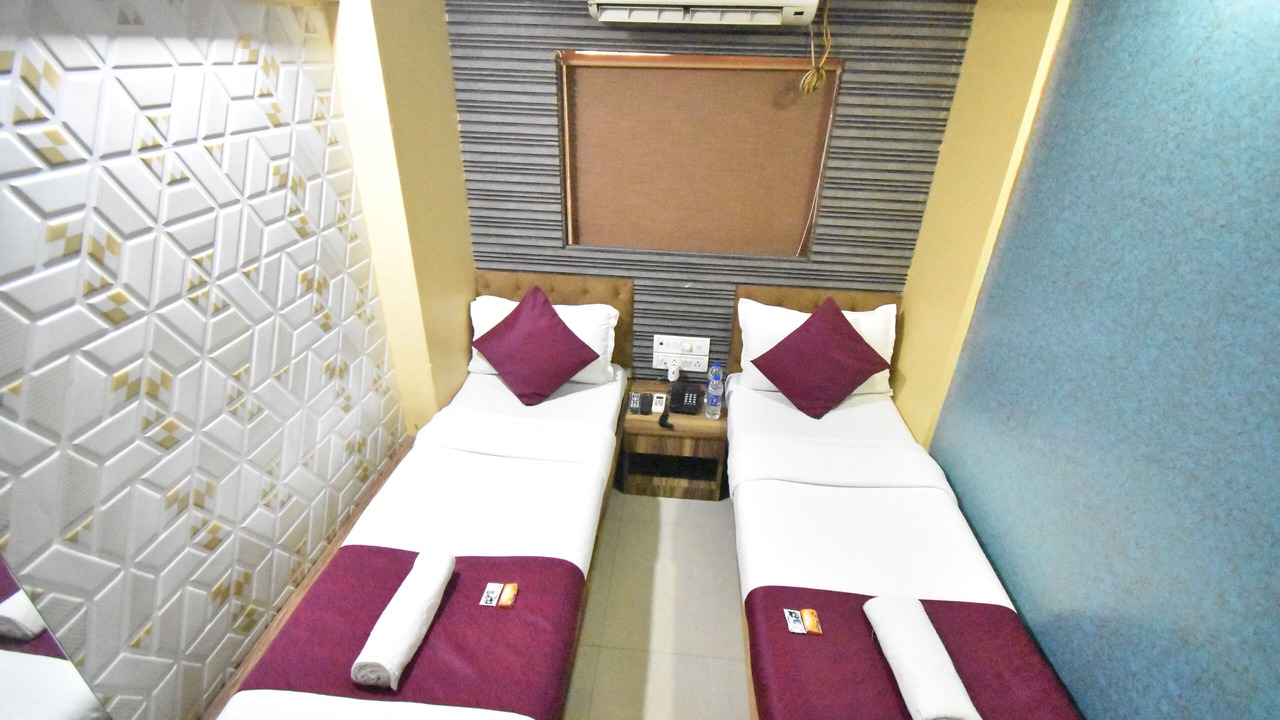Photo of Bedroom in Bandra East