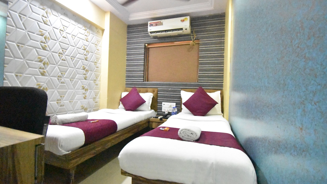 Photo of Bedroom in Bandra East