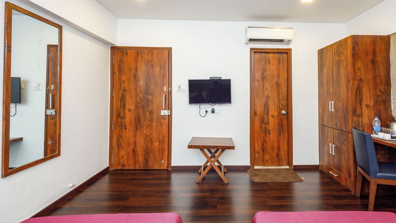 Photo of Bedroom in Jogeshwari West