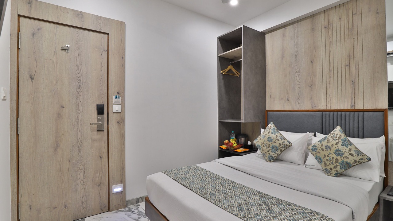 Photo of Bedroom in Surat