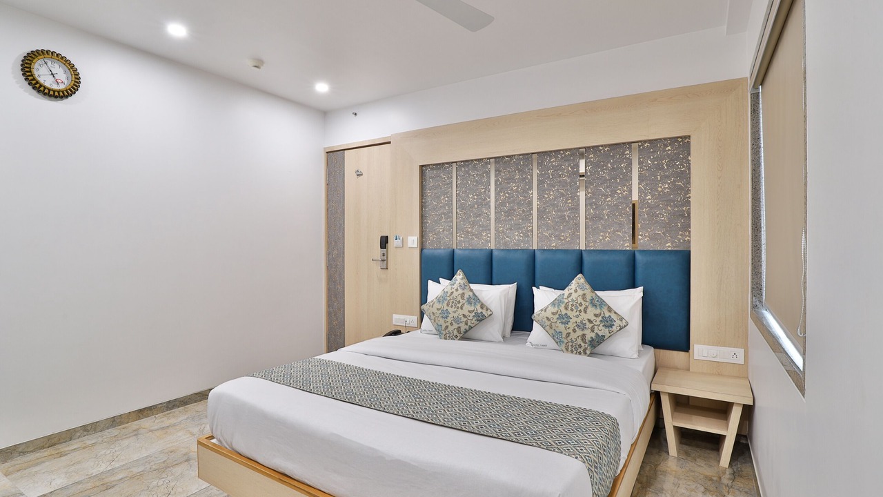Photo of Bedroom in Surat