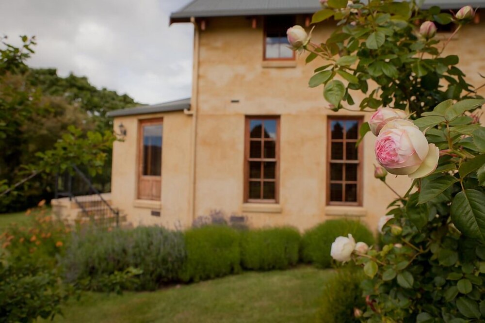 Photo of Outdoor in West Kentish