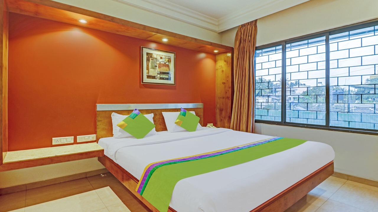 Photo of Bedroom in Stage 1
