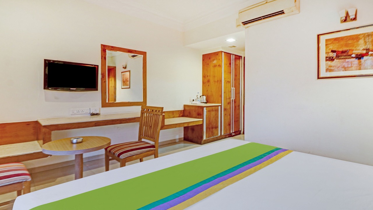 Photo of Bedroom in Stage 1