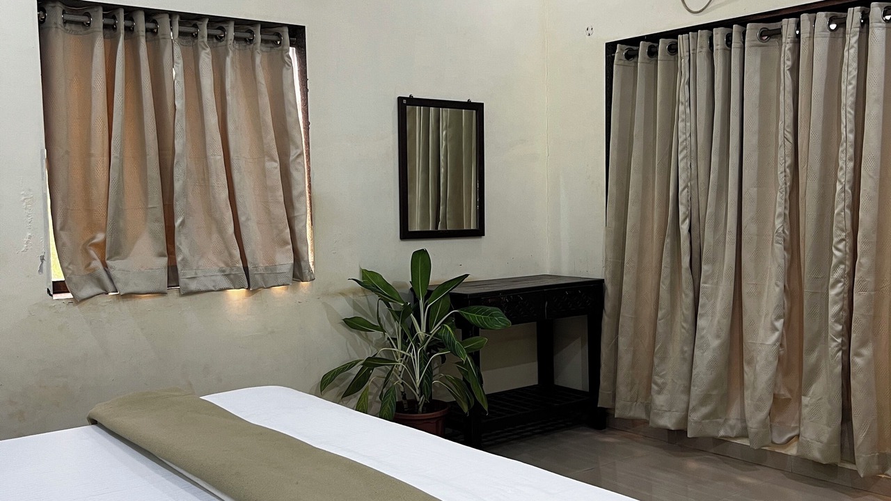 Photo of Bedroom in Chiplun