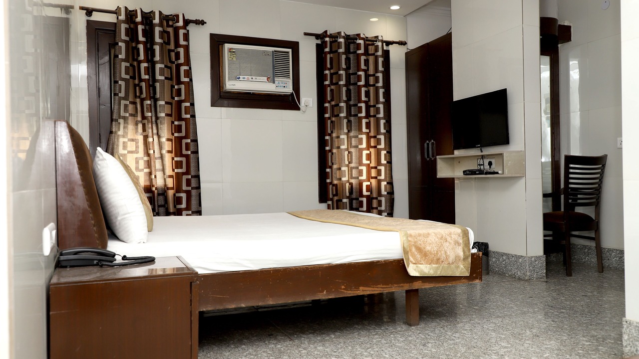 Photo of Bedroom in Jangpura