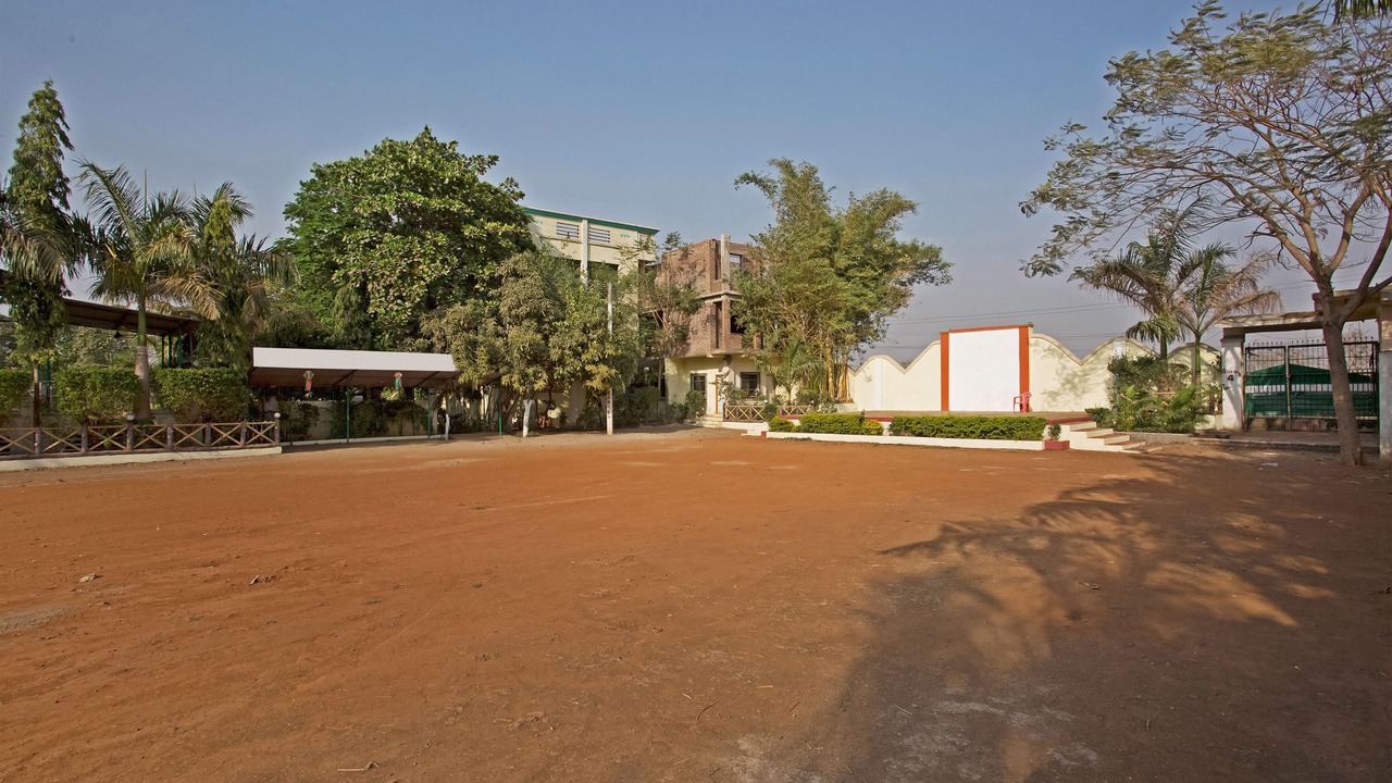 Photo of Outdoor in Titwala