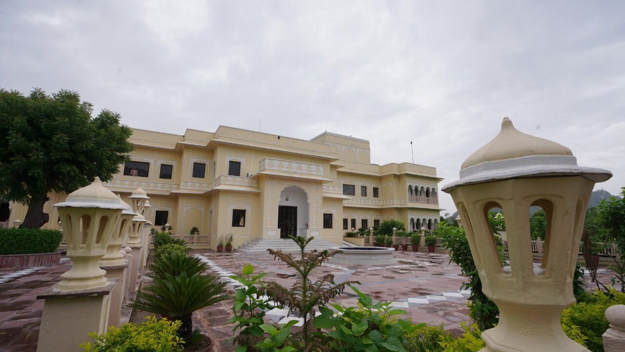 Photo of Outdoor in Amer