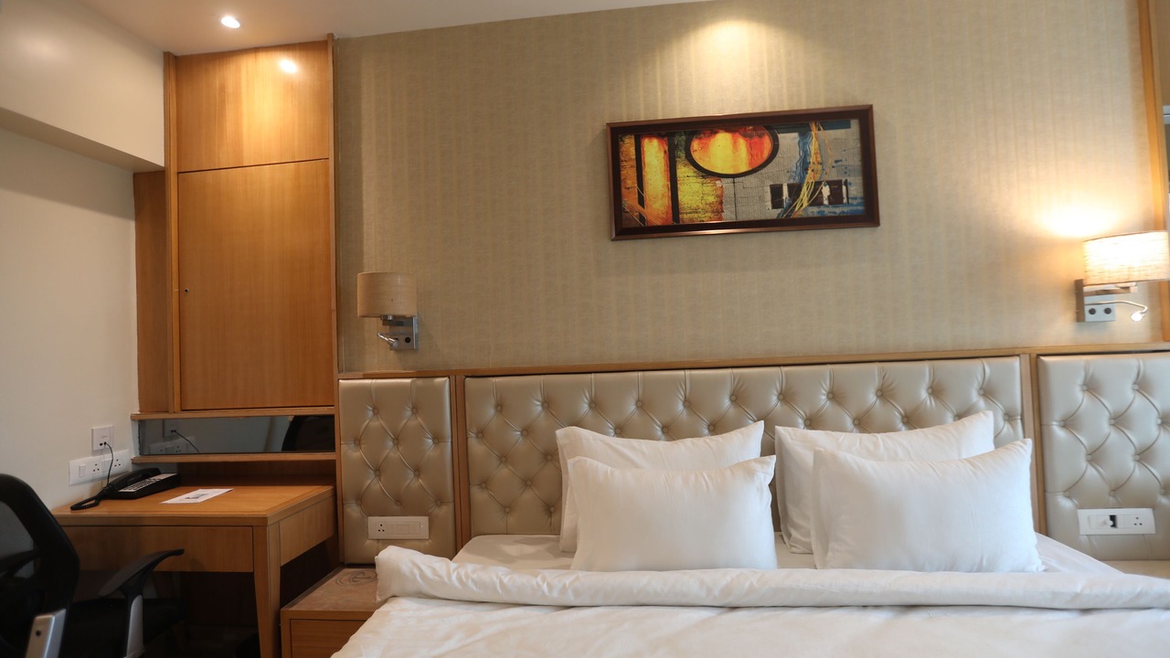 Photo of Bedroom in Jogeshwari West