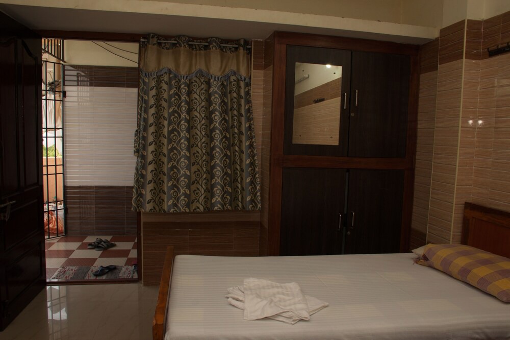 Photo of Bedroom in Kelambakkam