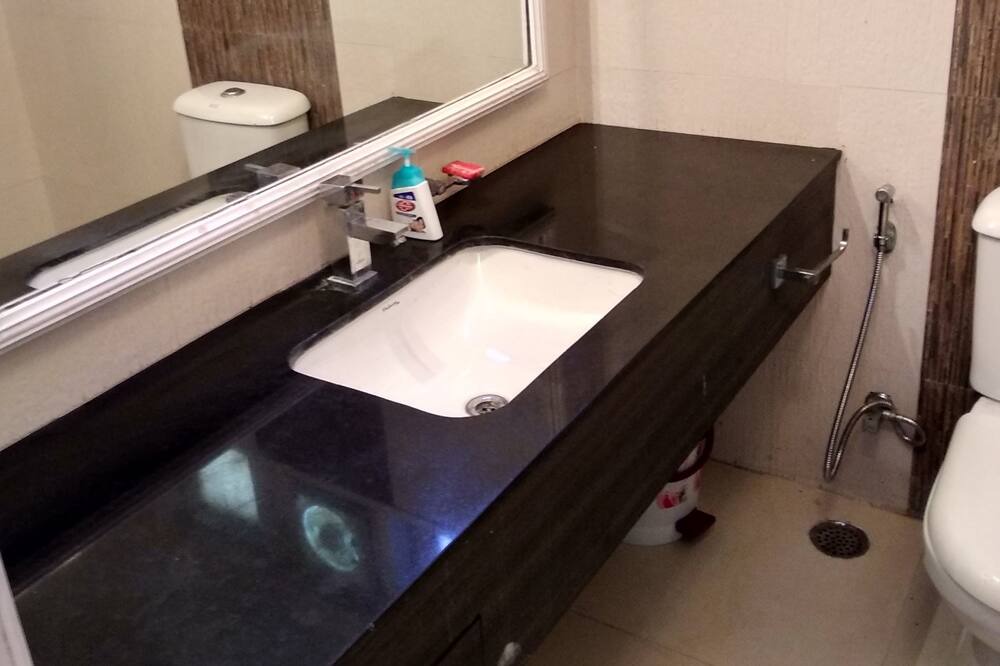 Photo of Bathroom in Greater Kailash Enclave I