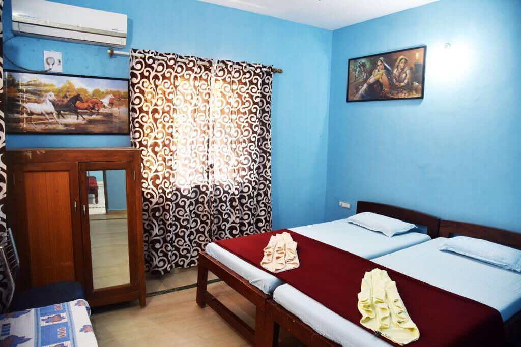 Photo of Bedroom in Calangute