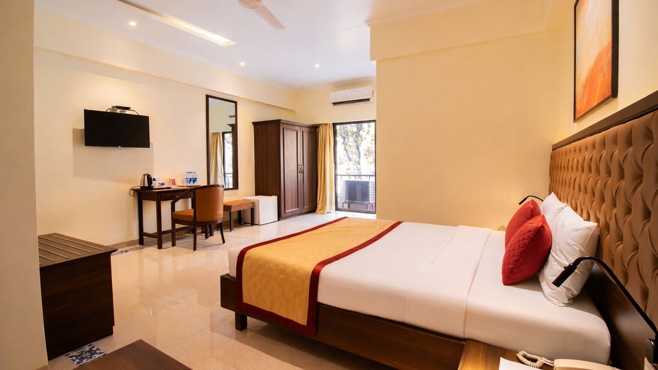 Photo of Bedroom in Marine Lines