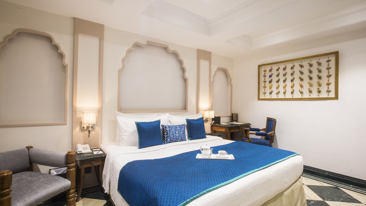 Photo of Bedroom in Juhu