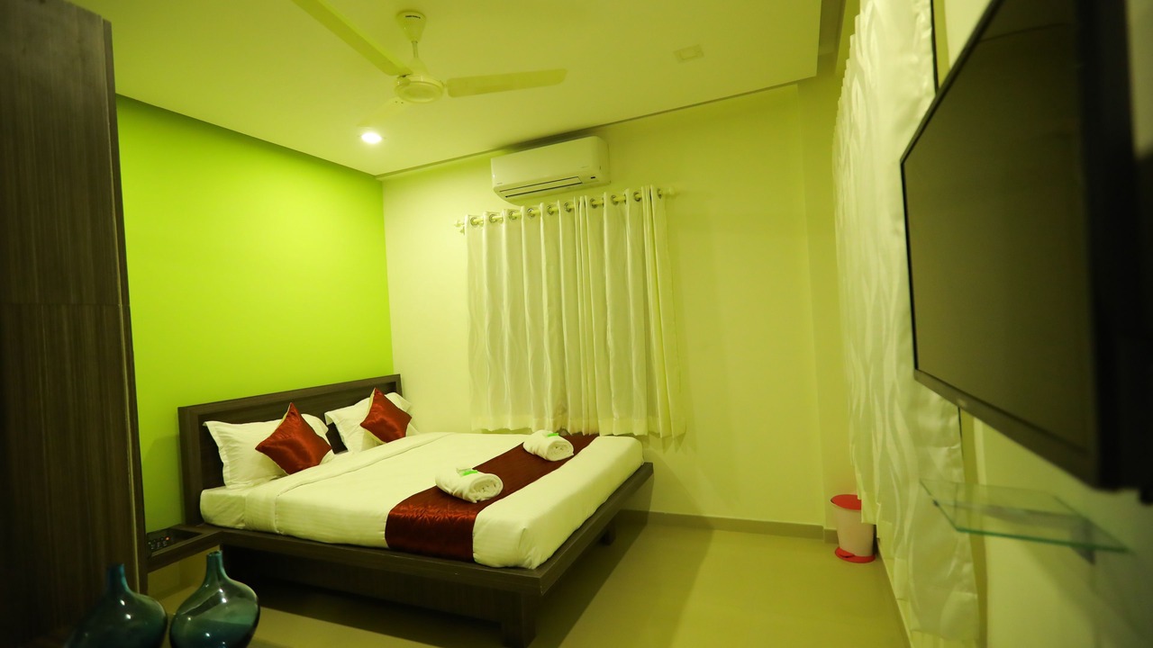 Photo of Bedroom in Shenoys