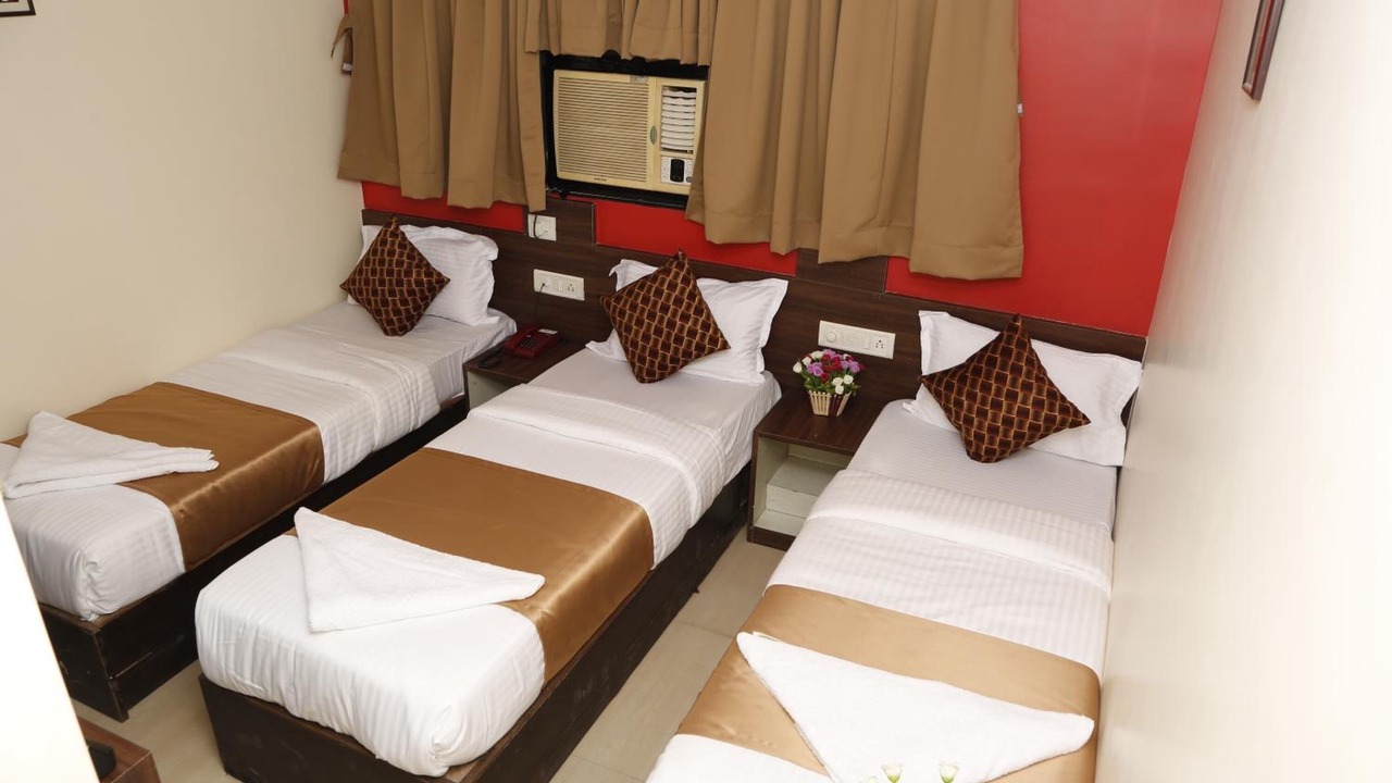 Photo of Bedroom in Jogeshwari West