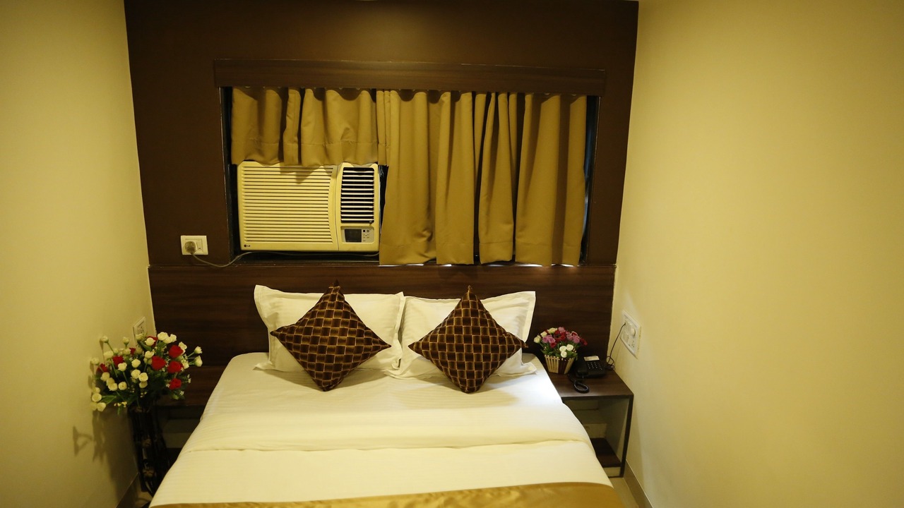 Photo of Bedroom in Jogeshwari West