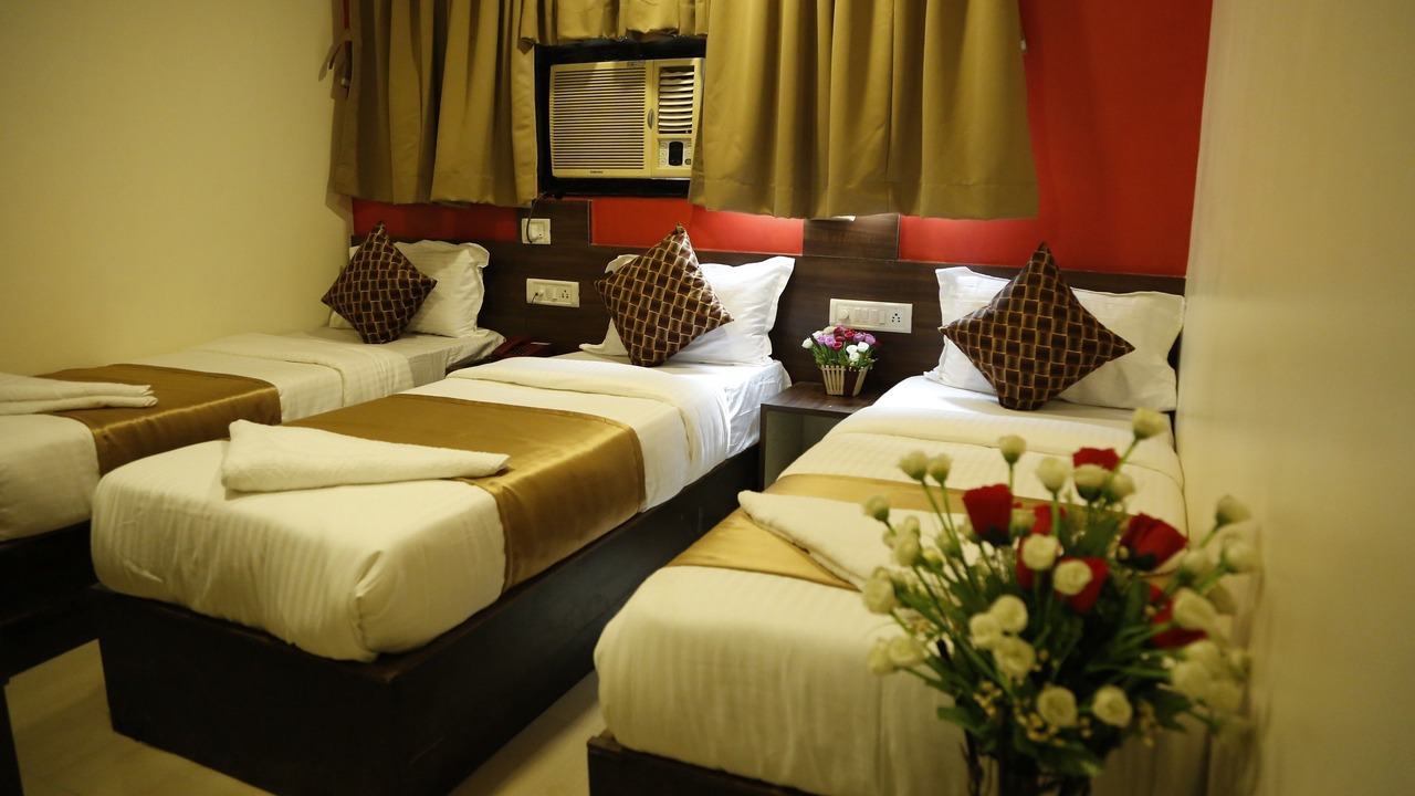 Photo of Bedroom in Jogeshwari West