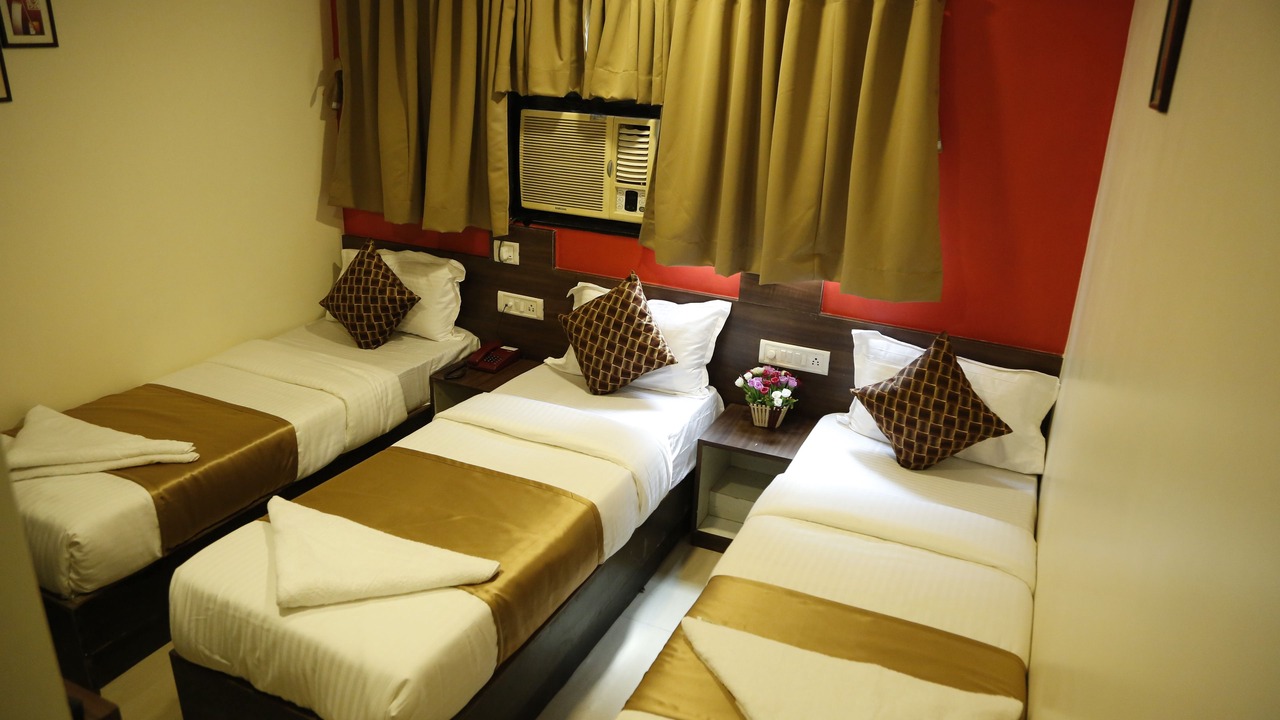 Photo of Bedroom in Jogeshwari West