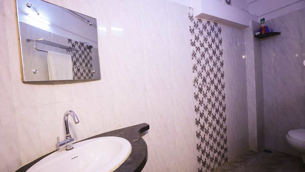 Photo of Bathroom in Rajajinagar