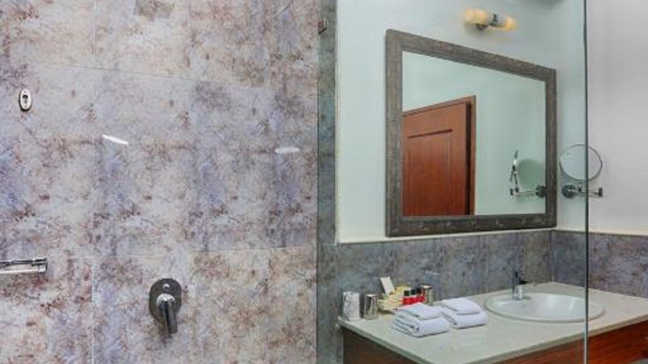 Photo of Bathroom in Lake Pichola