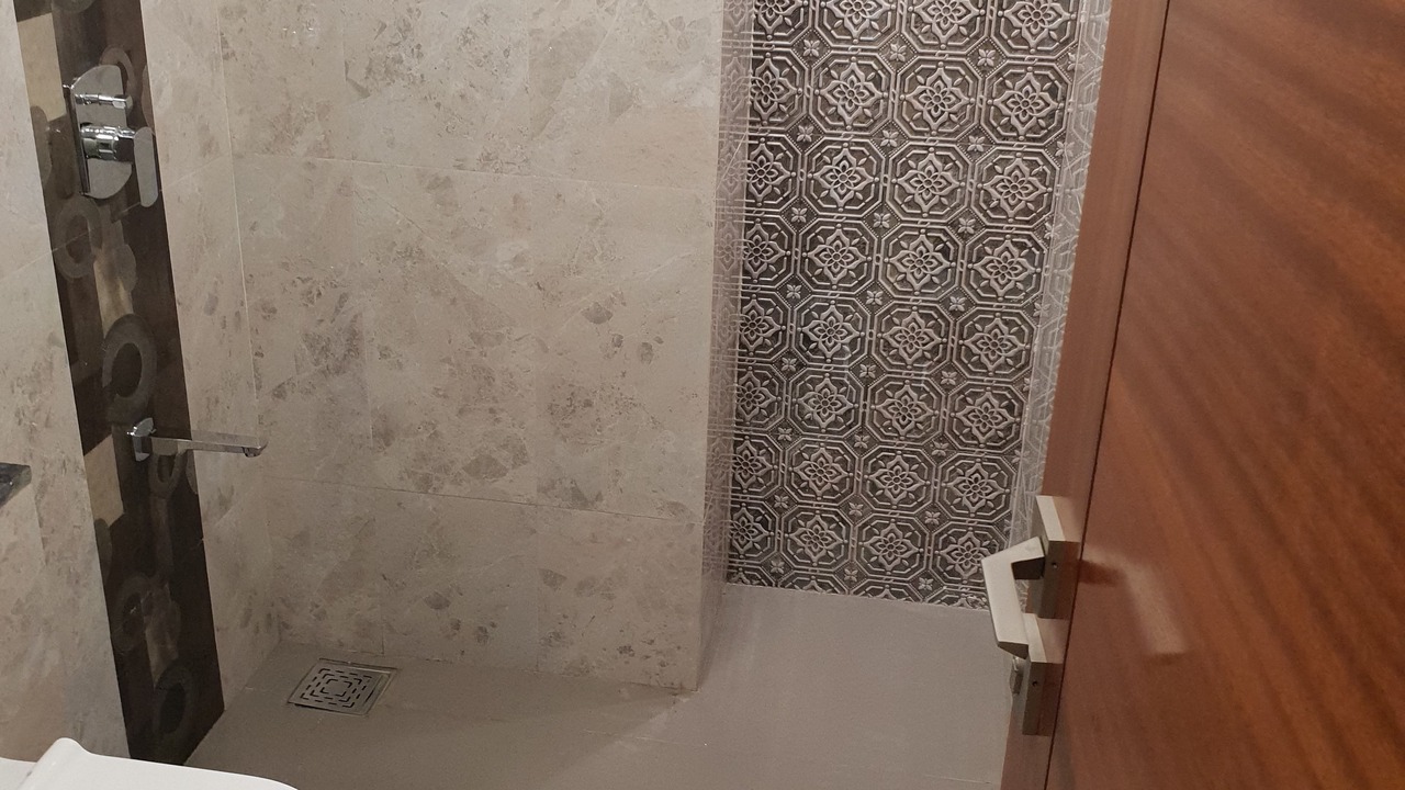 Photo of Bathroom in Santacruz West