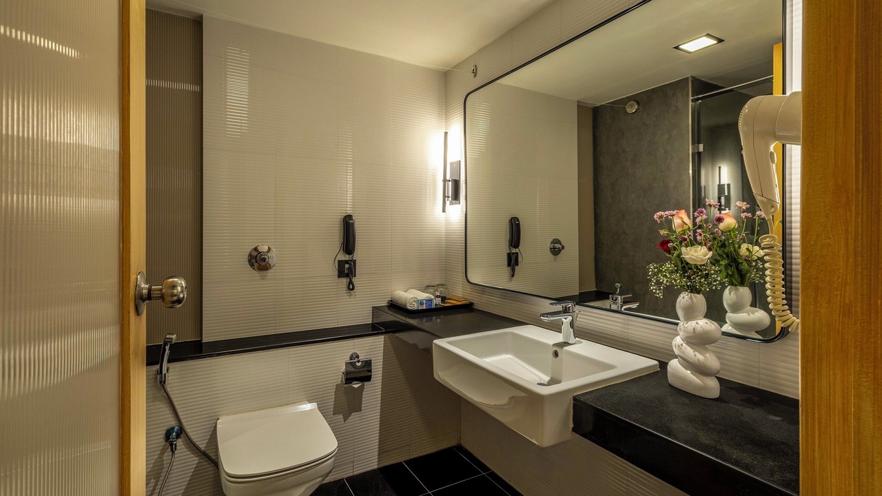 Photo of Bathroom in Sheshadripuram
