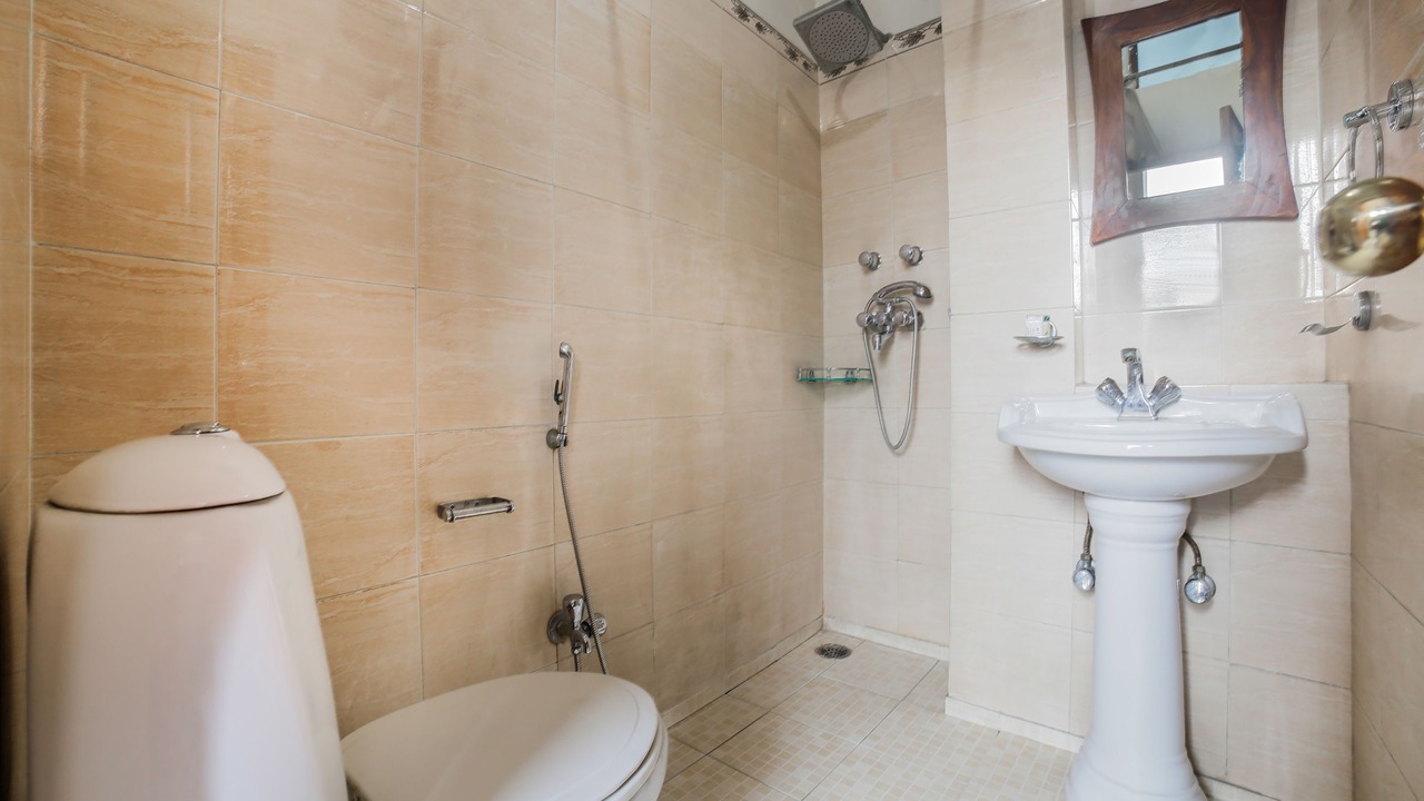 Photo of Bathroom in Pink City