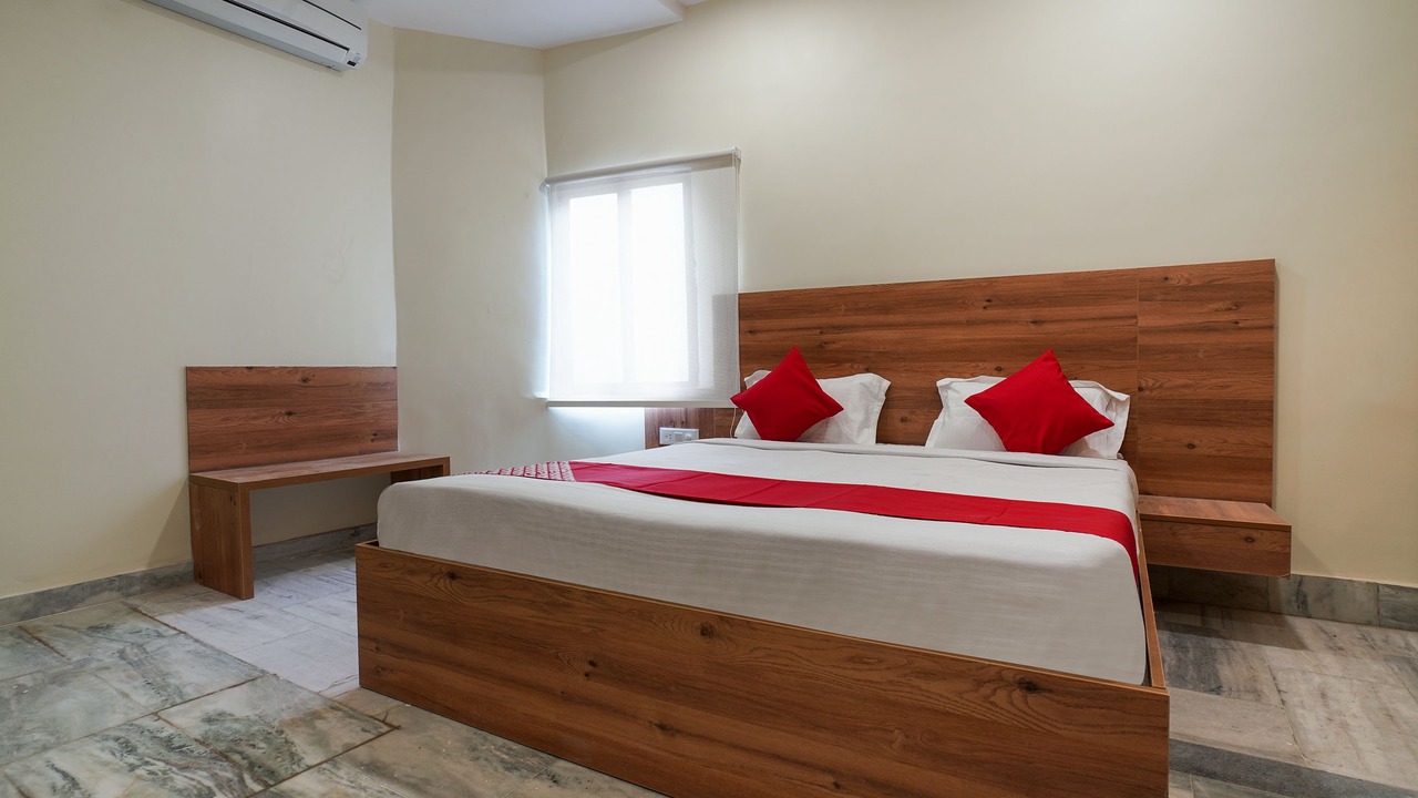 Photo of Bedroom in Ameerpet
