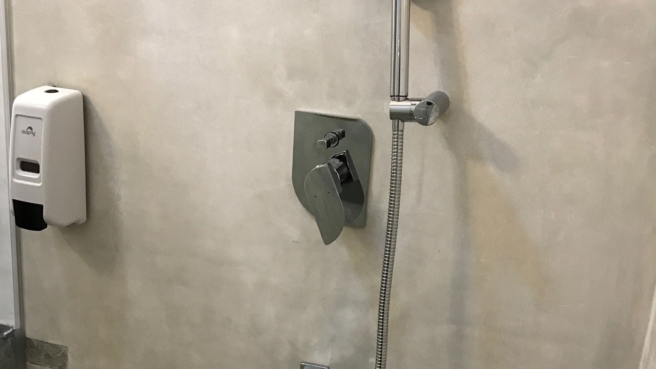 Photo of Bathroom in White Town