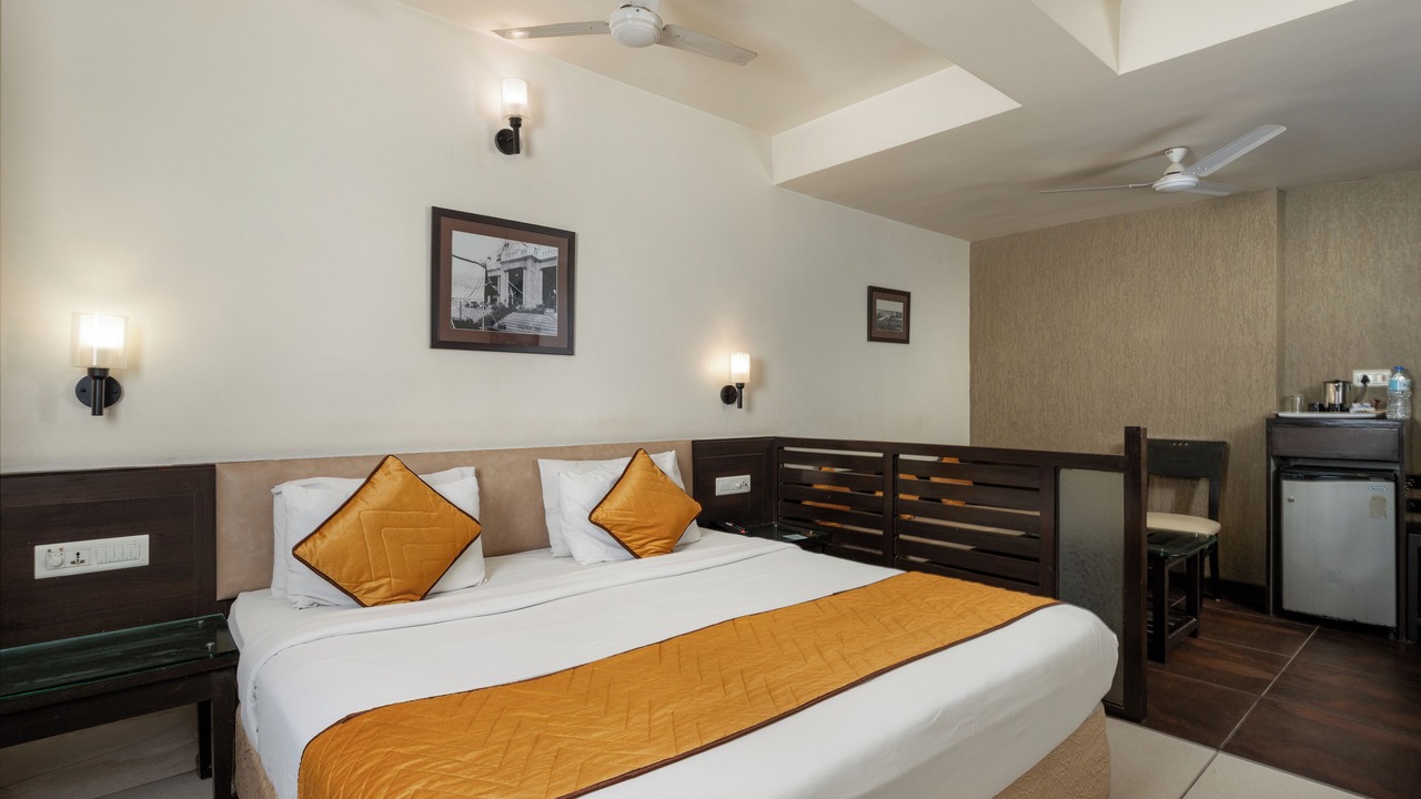 Photo of Bedroom in Bhopal